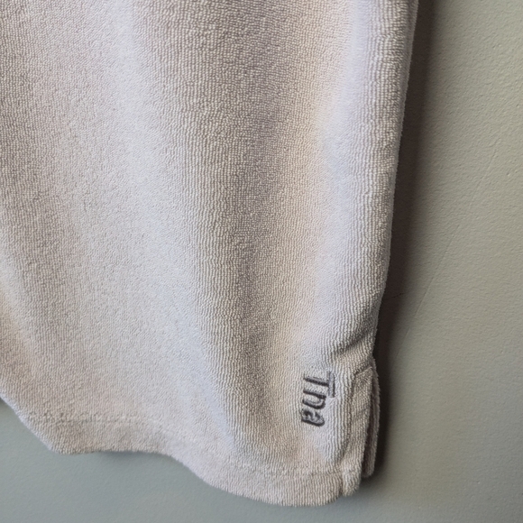 TNA ARITZIA newcastle shirt color Light Pink size XS Towel texture - Picture 8 of 15